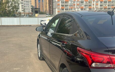 Hyundai Solaris II рестайлинг, 2018 год, 999 000 рублей, 8 фотография