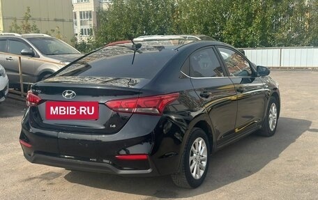 Hyundai Solaris II рестайлинг, 2018 год, 999 000 рублей, 5 фотография