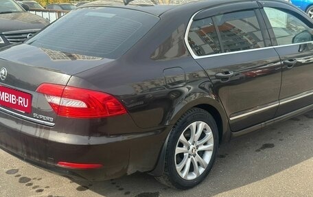 Skoda Superb III рестайлинг, 2013 год, 925 000 рублей, 7 фотография