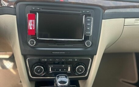 Skoda Superb III рестайлинг, 2013 год, 925 000 рублей, 13 фотография