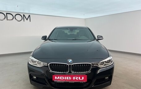 BMW 3 серия, 2018 год, 2 990 000 рублей, 3 фотография