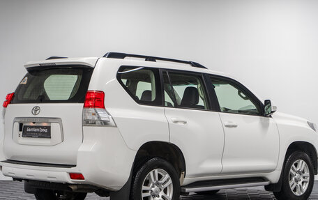 Toyota Land Cruiser Prado 150 рестайлинг 2, 2012 год, 3 490 000 рублей, 7 фотография