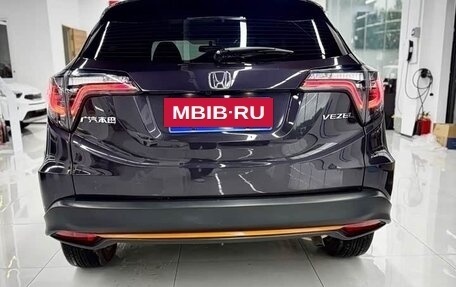 Honda Vezel, 2022 год, 1 570 000 рублей, 7 фотография