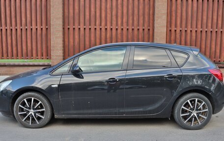 Opel Astra J, 2011 год, 500 000 рублей, 4 фотография