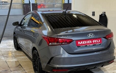Hyundai Solaris II рестайлинг, 2021 год, 1 650 000 рублей, 2 фотография