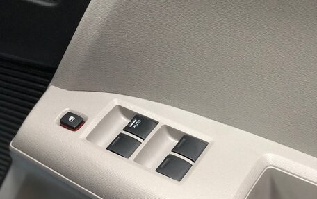 Honda Freed I, 2010 год, 845 000 рублей, 20 фотография