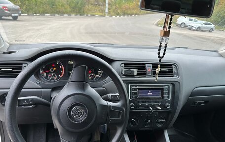 Volkswagen Jetta VI, 2014 год, 795 000 рублей, 3 фотография