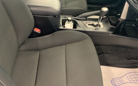 Toyota RAV4, 2019 год, 3 000 000 рублей, 8 фотография