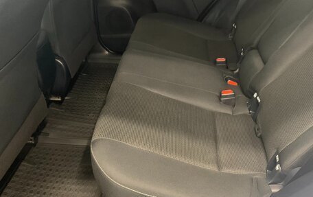 Toyota RAV4, 2019 год, 3 000 000 рублей, 11 фотография