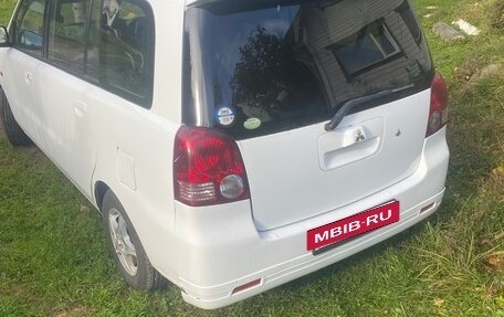 Mitsubishi Dion I рестайлинг, 2001 год, 400 000 рублей, 3 фотография