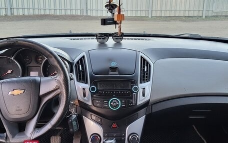Chevrolet Cruze II, 2012 год, 600 000 рублей, 9 фотография