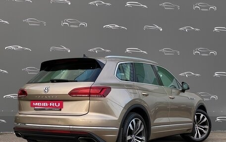 Volkswagen Touareg III, 2019 год, 3 327 800 рублей, 2 фотография
