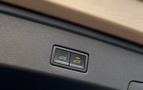 Volkswagen Touareg III, 2019 год, 3 327 800 рублей, 16 фотография