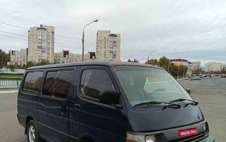 Toyota HiAce H100, 1990 год, 435 000 рублей, 1 фотография