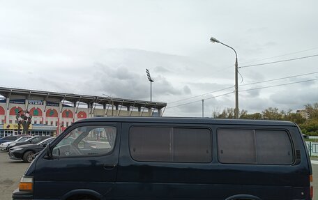 Toyota HiAce H100, 1990 год, 435 000 рублей, 3 фотография