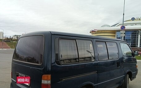 Toyota HiAce H100, 1990 год, 435 000 рублей, 4 фотография