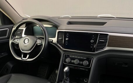 Volkswagen Teramont I, 2018 год, 2 729 700 рублей, 17 фотография