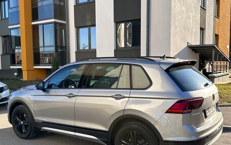 Volkswagen Tiguan II, 2019 год, 2 899 000 рублей, 5 фотография