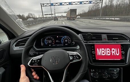 Volkswagen Tiguan II, 2019 год, 2 899 000 рублей, 10 фотография