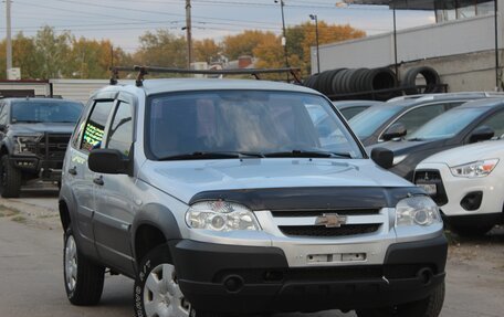Chevrolet Niva I рестайлинг, 2011 год, 299 999 рублей, 1 фотография