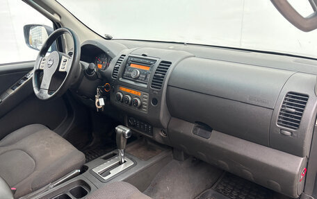 Nissan Navara (Frontier), 2008 год, 580 000 рублей, 11 фотография