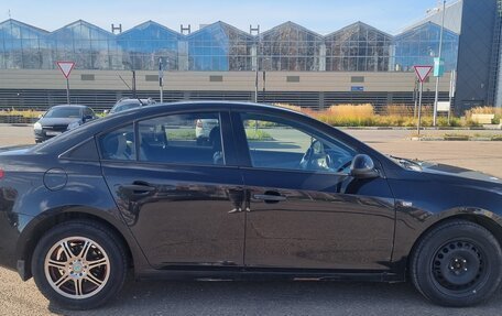 Chevrolet Cruze II, 2011 год, 650 000 рублей, 6 фотография