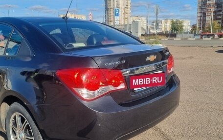 Chevrolet Cruze II, 2011 год, 650 000 рублей, 9 фотография