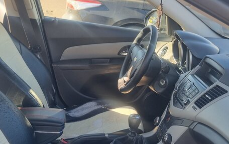 Chevrolet Cruze II, 2011 год, 650 000 рублей, 19 фотография
