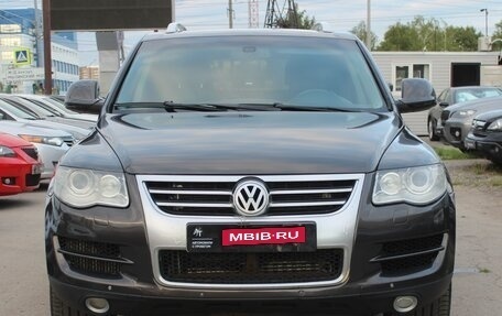 Volkswagen Touareg III, 2008 год, 1 099 999 рублей, 2 фотография