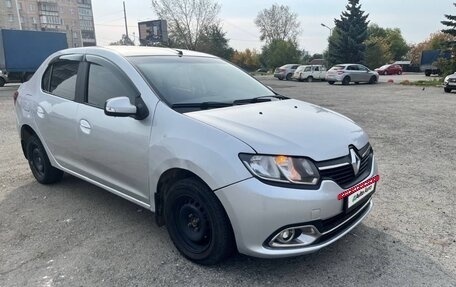 Renault Logan II, 2014 год, 490 000 рублей, 14 фотография