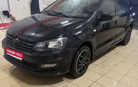 Volkswagen Polo VI (EU Market), 2014 год, 735 000 рублей, 2 фотография