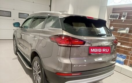 Geely Atlas, 2023 год, 1 969 000 рублей, 6 фотография