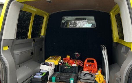 Volkswagen Transporter T5 рестайлинг, 2007 год, 1 300 000 рублей, 10 фотография
