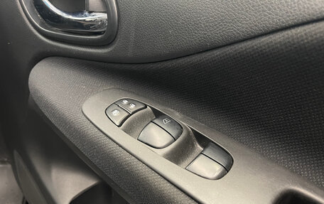 Nissan Serena IV, 2014 год, 1 450 000 рублей, 14 фотография