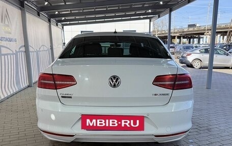 Volkswagen Passat B8 рестайлинг, 2017 год, 1 800 000 рублей, 4 фотография