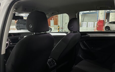 Volkswagen Tiguan II, 2021 год, 2 200 000 рублей, 15 фотография