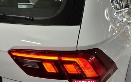 Volkswagen Tiguan II, 2021 год, 2 200 000 рублей, 12 фотография