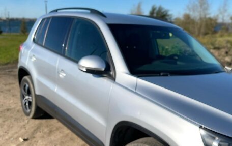 Volkswagen Tiguan I, 2015 год, 1 300 000 рублей, 2 фотография