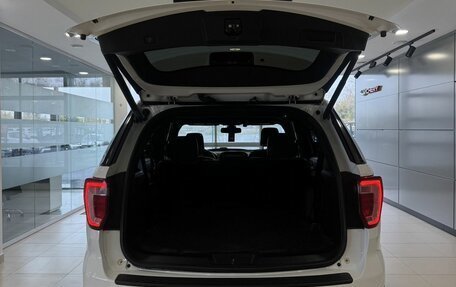 Ford Explorer VI, 2018 год, 3 235 000 рублей, 7 фотография