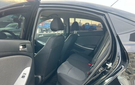 Hyundai Solaris II рестайлинг, 2012 год, 909 000 рублей, 17 фотография