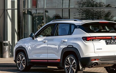 Changan CS35 Plus, 2024 год, 2 095 000 рублей, 9 фотография