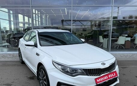 KIA Optima IV, 2018 год, 1 724 000 рублей, 2 фотография