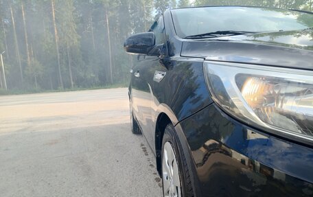 KIA Rio III рестайлинг, 2015 год, 1 050 000 рублей, 2 фотография