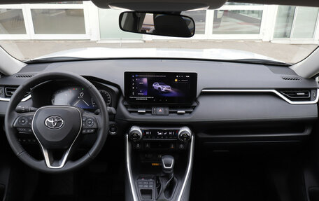 Toyota RAV4, 2025 год, 4 790 000 рублей, 5 фотография