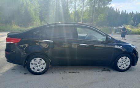 KIA Rio III рестайлинг, 2015 год, 1 050 000 рублей, 3 фотография