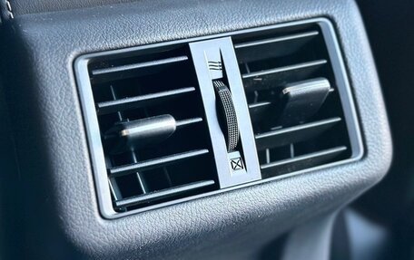 Mitsubishi Outlander III рестайлинг 3, 2018 год, 1 950 000 рублей, 32 фотография