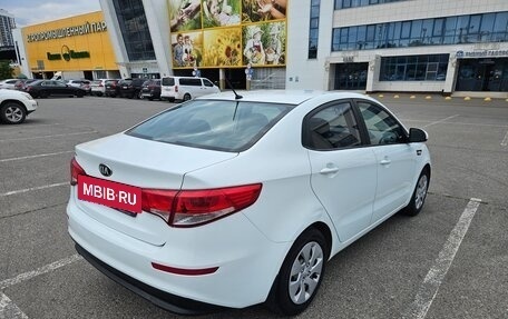 KIA Rio III рестайлинг, 2016 год, 1 090 000 рублей, 3 фотография