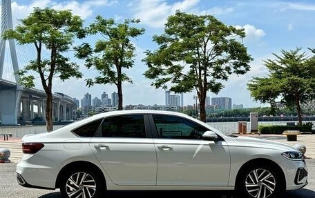 Volkswagen Lavida, 2024 год, 1 920 000 рублей, 8 фотография