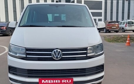 Volkswagen Caravelle T6 рестайлинг, 2019 год, 3 095 000 рублей, 3 фотография