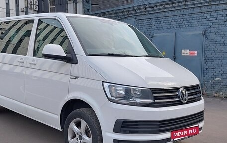Volkswagen Caravelle T6 рестайлинг, 2019 год, 3 095 000 рублей, 2 фотография